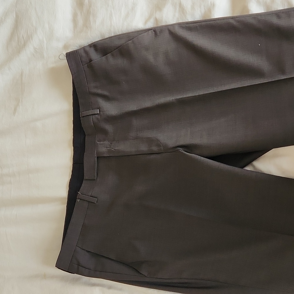 Hugo Boss Gray Dress Pants sz 37